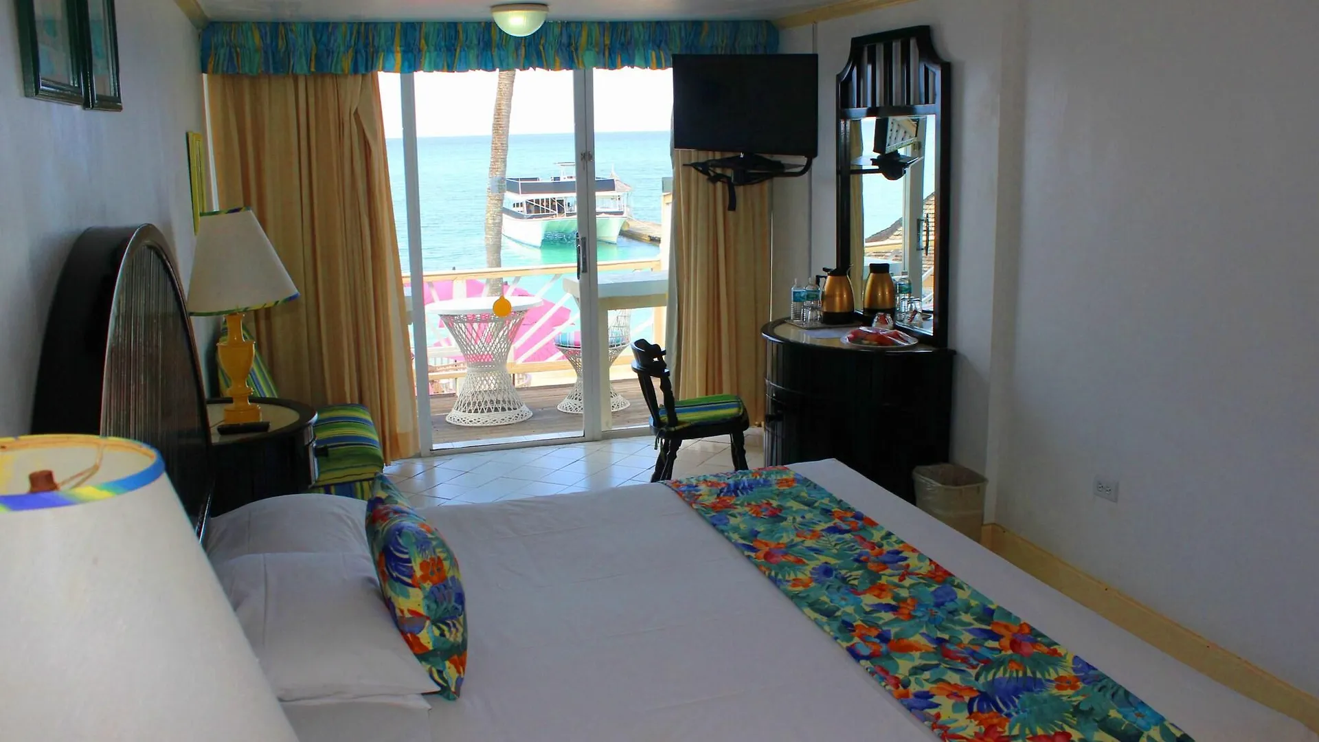 Shaw Park Beach Hotel & Spa Ocho Rios 3*,  Jamaica