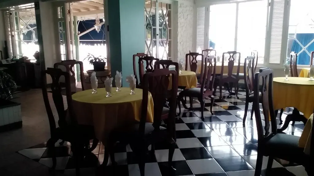 Shaw Park Beach Hotel & Spa Ocho Rios 3*,  Jamaica